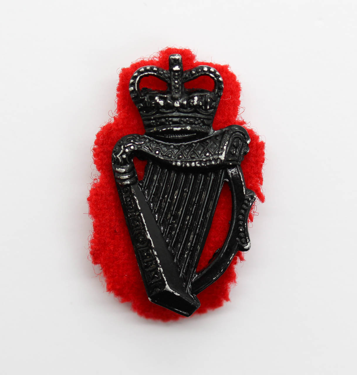 Royal Ulster Constabulary Collar Badge - Queen's Crown