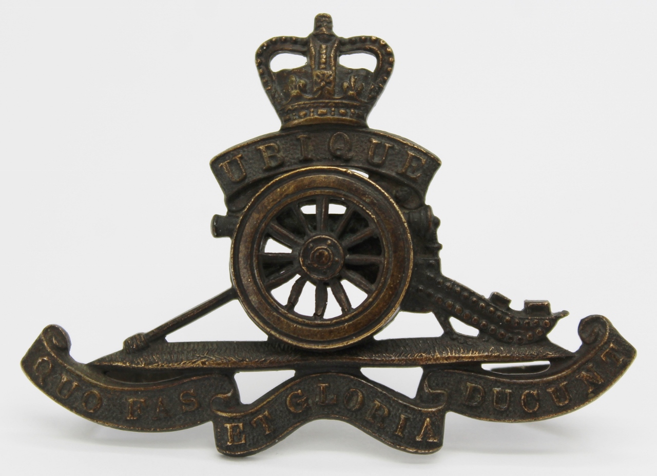 Royal Artillery Officer's Service Dress Cap Badge - Queen's Crown