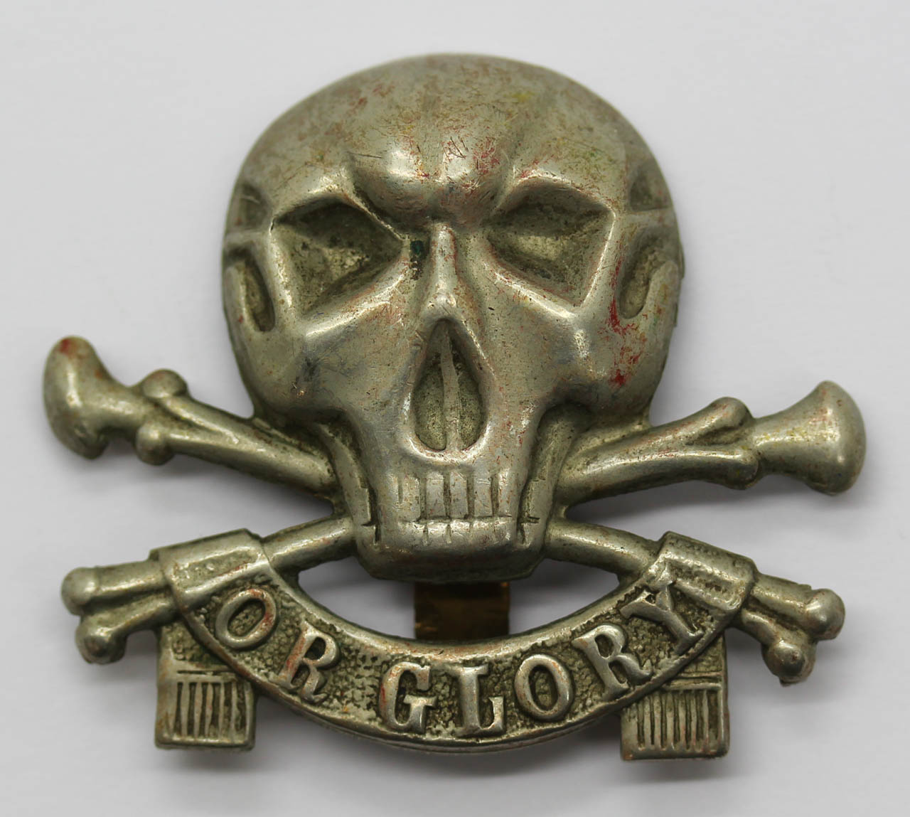 17th Lancers Cap Badge (Motto)