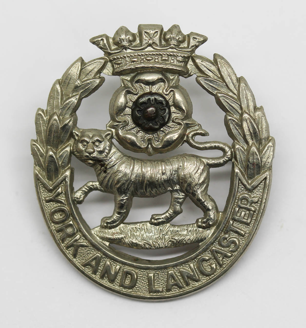 Scarce 2nd Volunteer Bn. York & Lancaster Regiment Cap Badge - 1st Pattern (circa 1897-1902)
