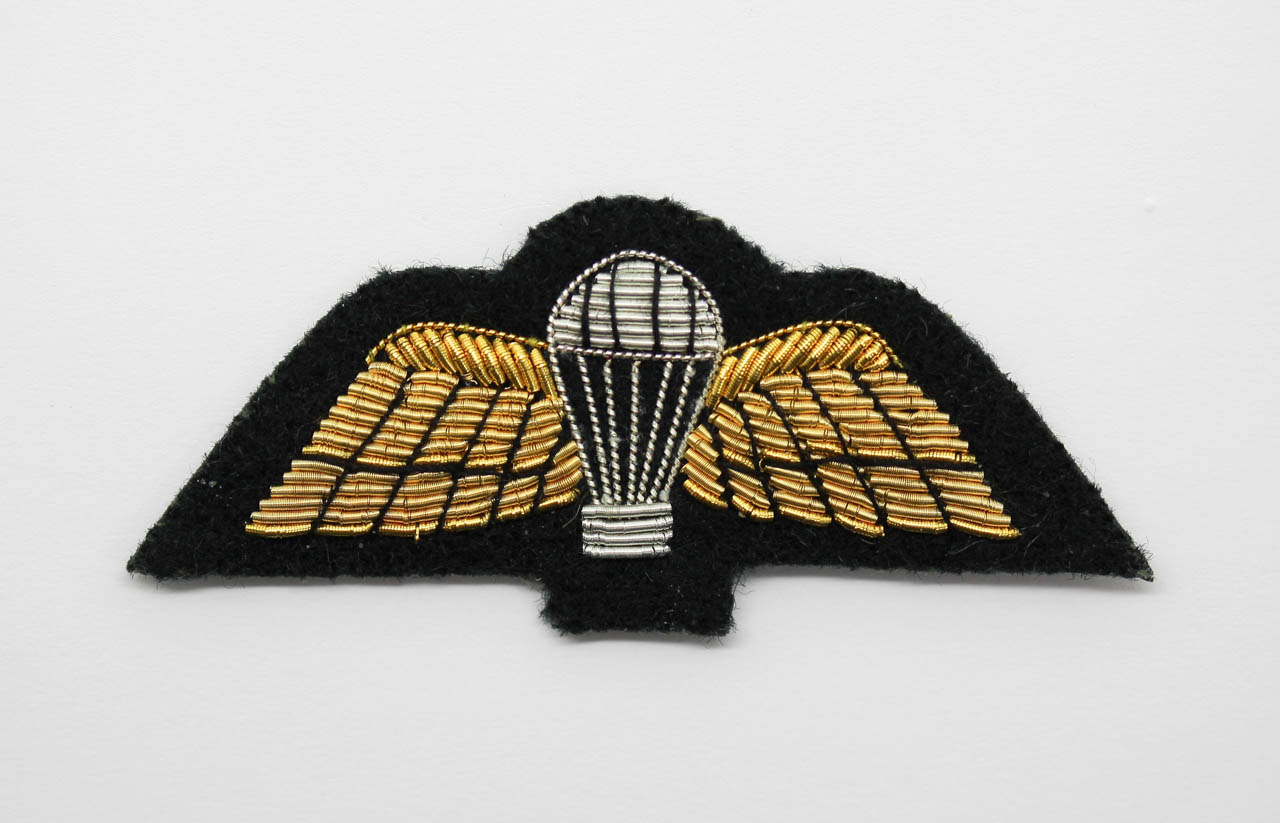 British Army Bullion Mess Dress Parachute Wings (Black Backing)