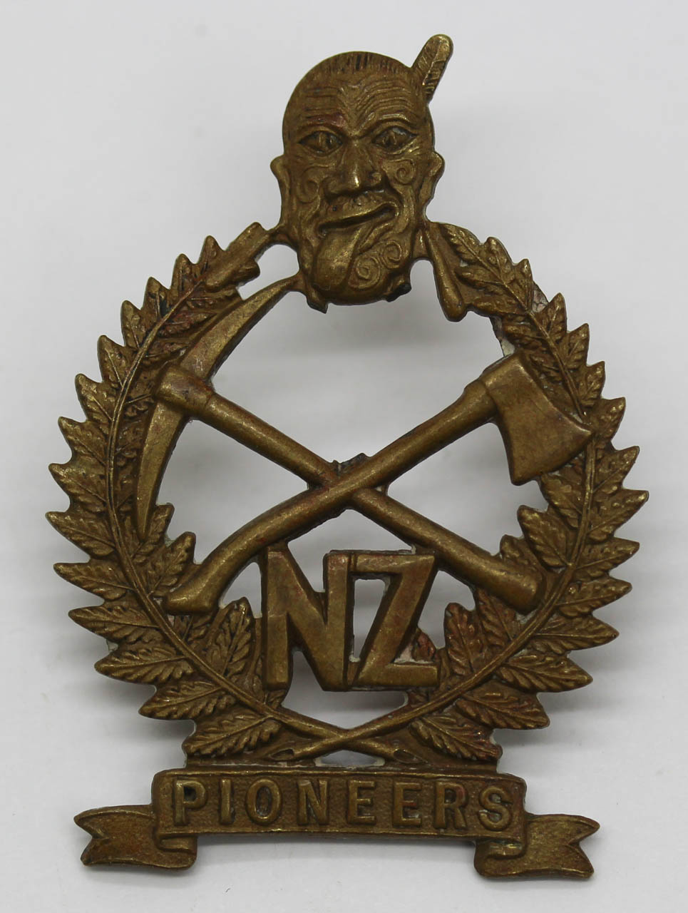 WW1 New Zealand Pioneer Bn. Cap Badge