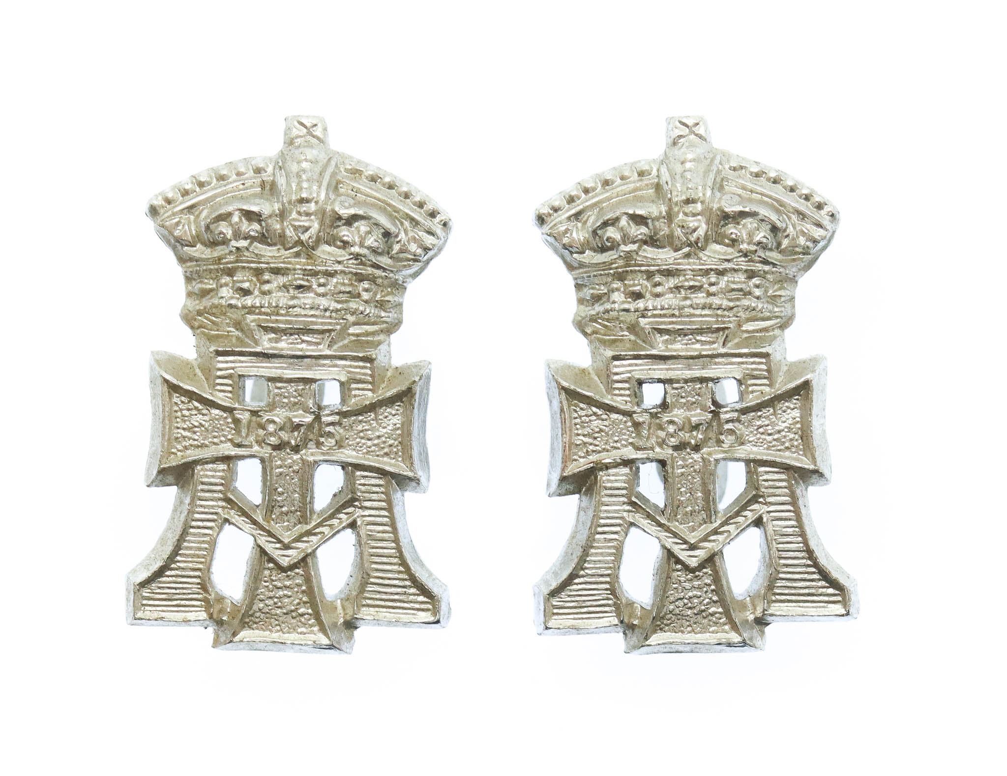 Pair of Green Howards Anodised (Staybrite) Collar Badges