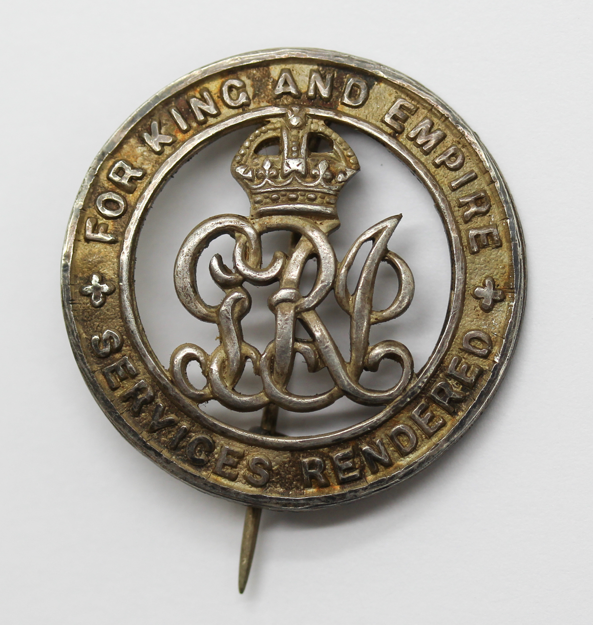 WW1 Silver War Badge (No. 518708) - Pte. W. Robertson, Machine Gun Corps