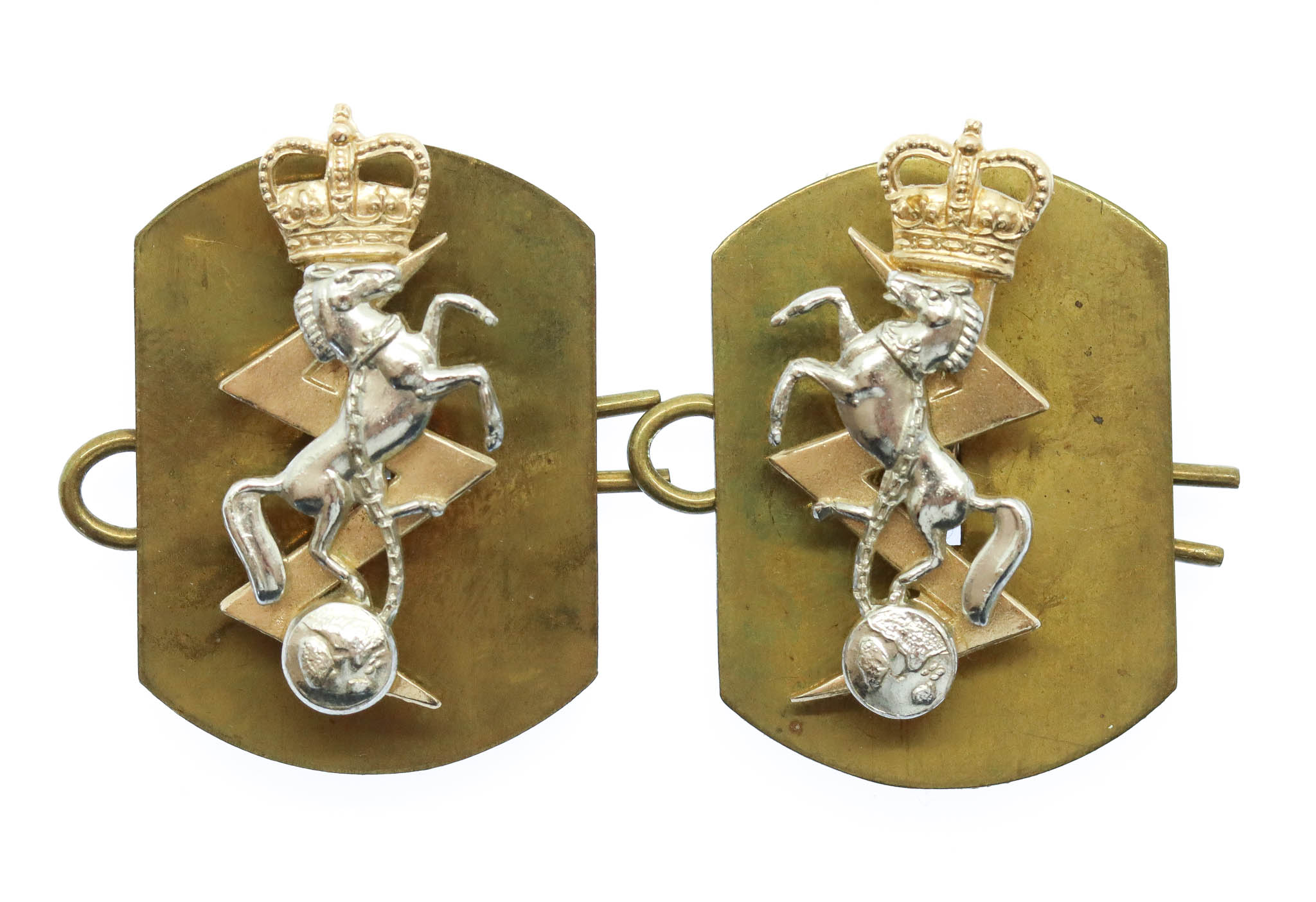 Pair of Royal Electrical & Mechanical Engineers (R.E.M.E.) Anodised (Staybrite) Collar Badges