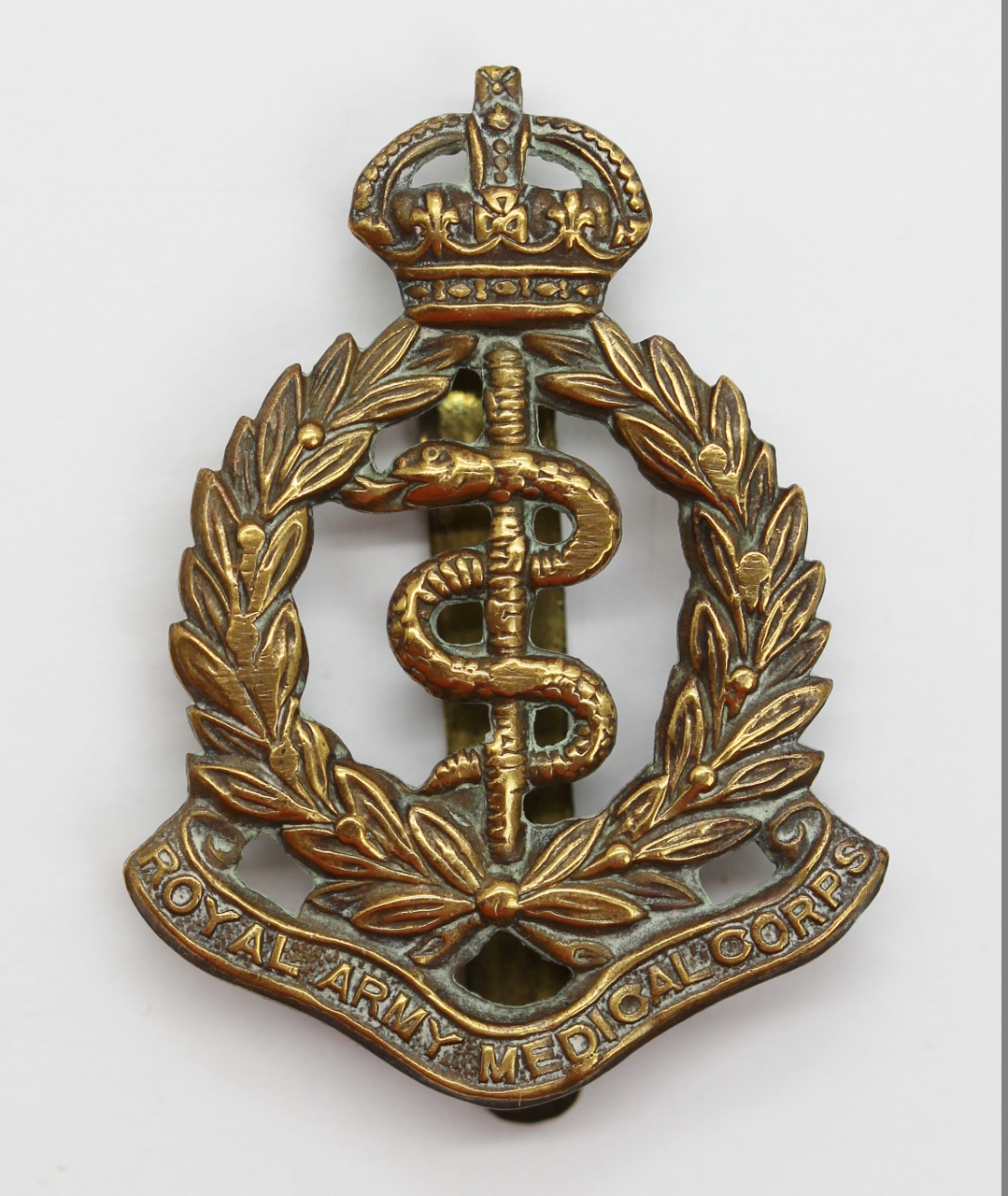 Royal Army Medical Corps (R.A.M.C.) Cap Badge - Kings Crown