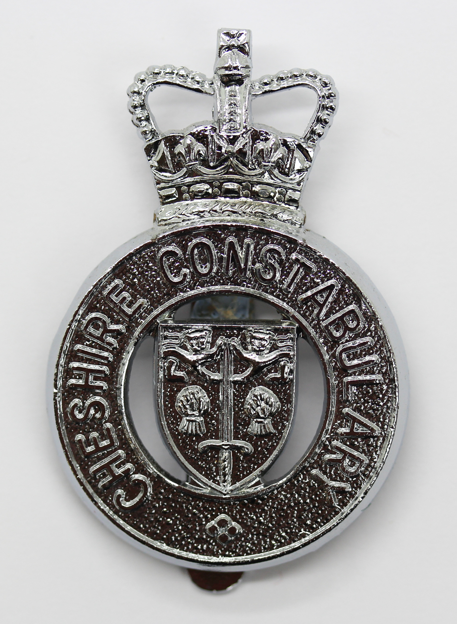 Cheshire Constabulary Cap Badge - Queen's Crown