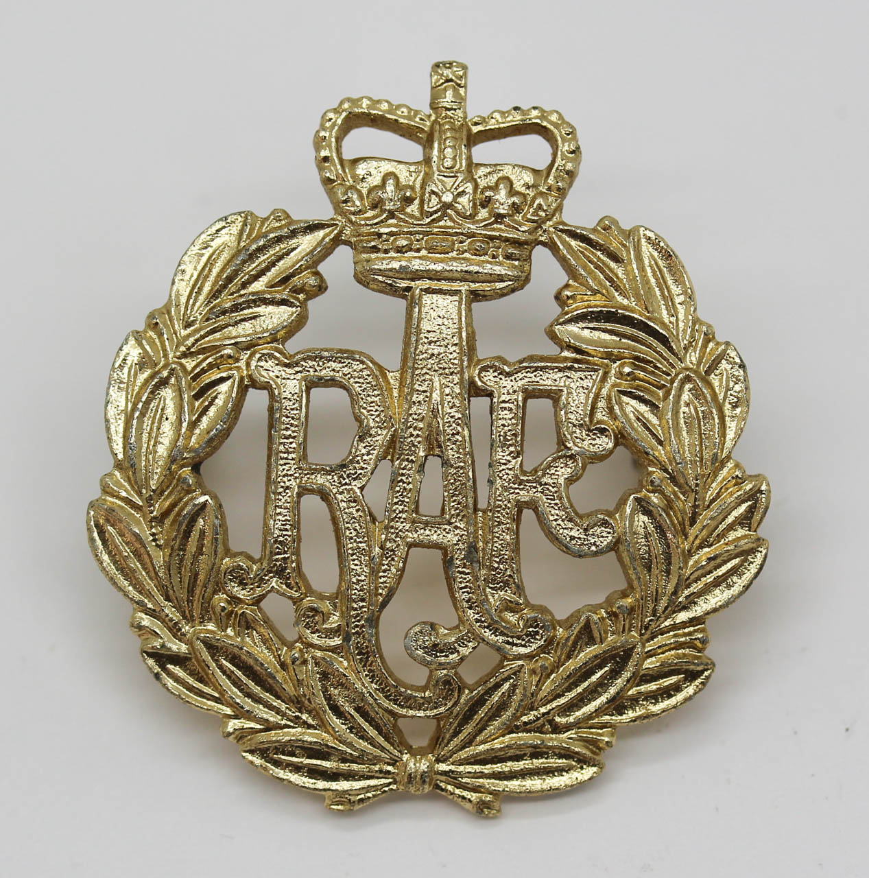 Royal Air Force (R.A.F.) Anodised (Staybrite) Cap Badge