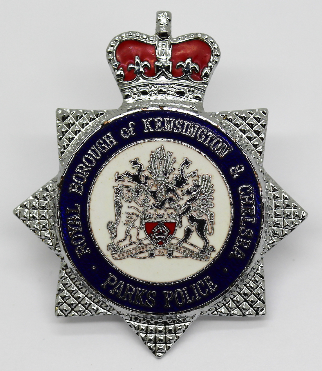 Royal Borough of Kensington & Chelsea Parks Police Enamelled Cap Badge - Queen's Crown