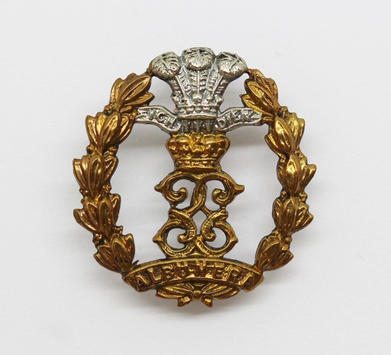 Middlesex Regiment Collar Badge