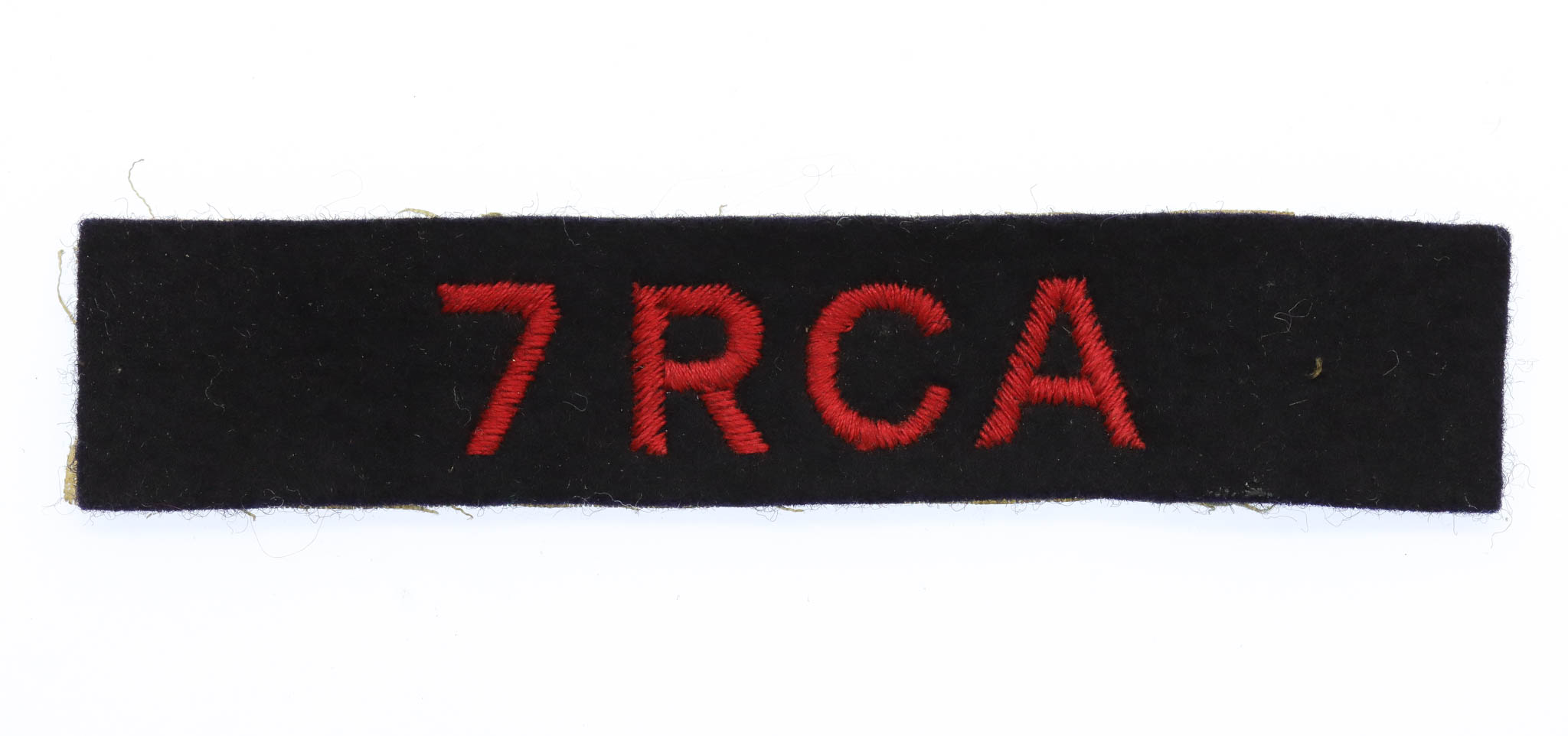 7th Royal Canadian Artillery (7 RCA) Cloth Shoulder Title