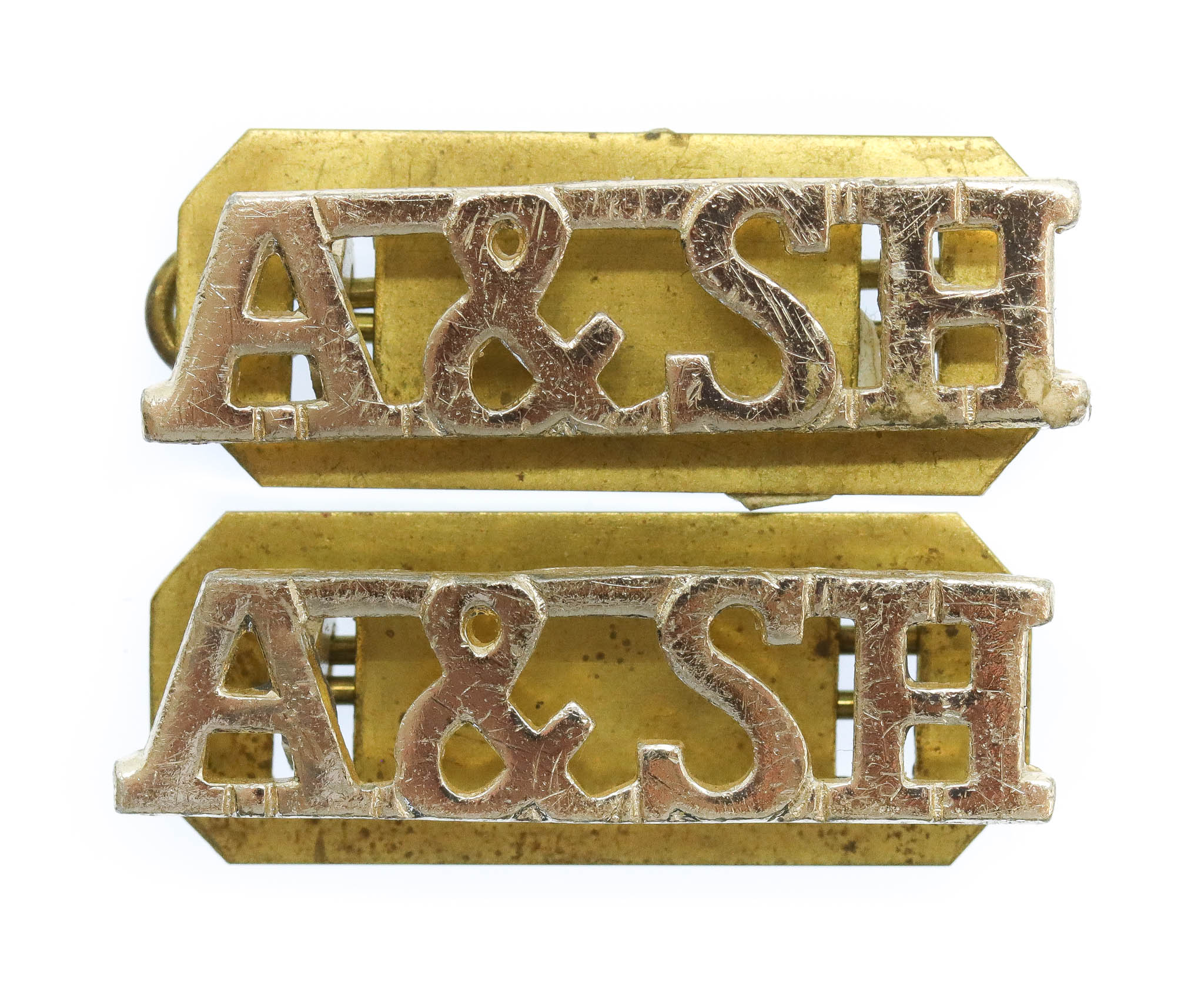 Pair of  Argyll & Sutherland Highlanders (A&SH) Anodised (Staybrite) Shoulder Titles
