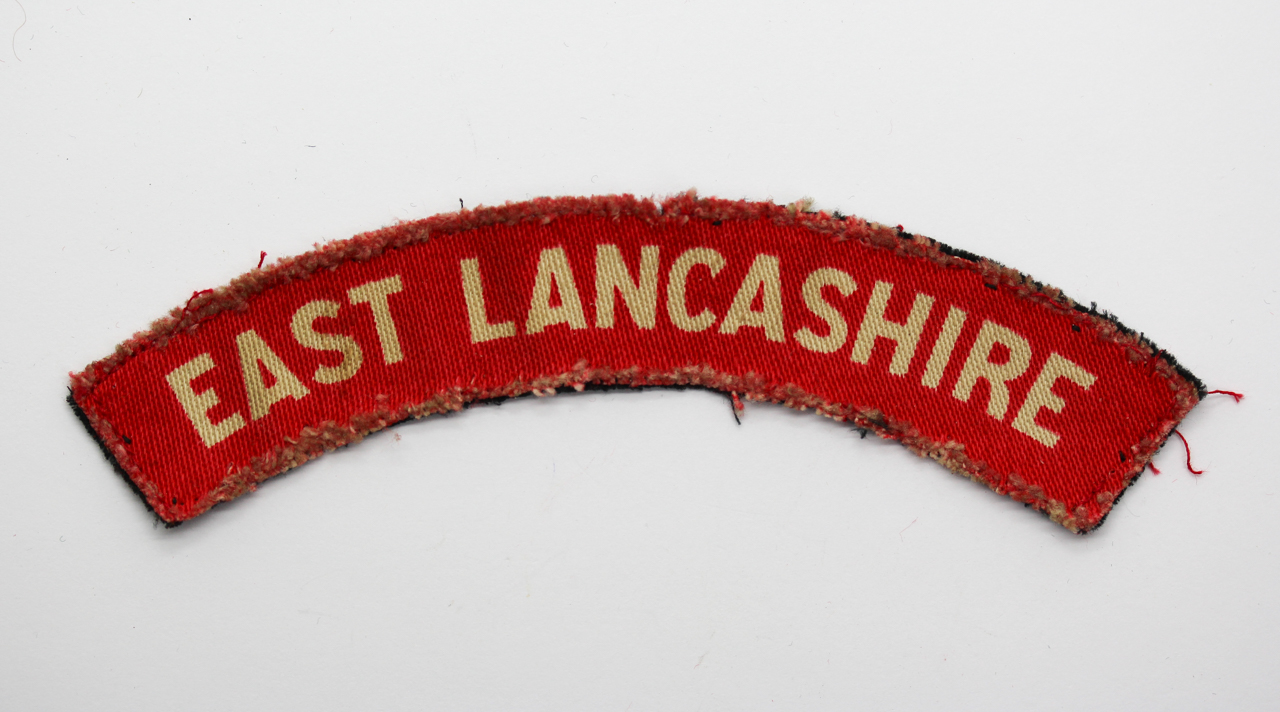 East Lancashire Regiment (EAST LANCASHIRE) WW2 Printed Shoulder Title