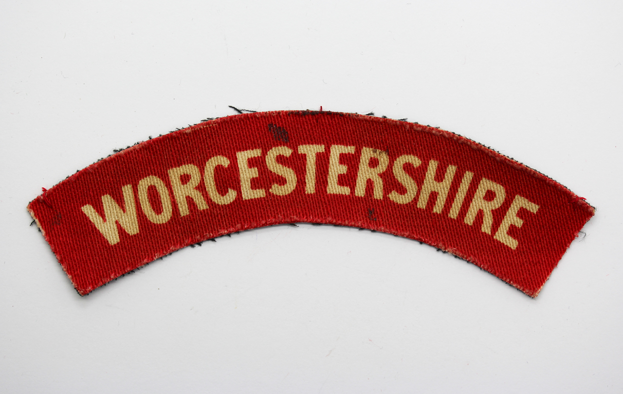 Worcestershire Regiment (WORCESTERSHIRE) WW2 Printed Shoulder Title
