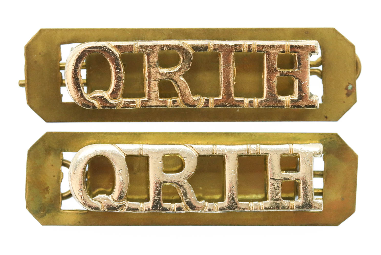 Pair of Queen's Royal Irish Hussars (Q.R.I.H.) Anodised (Staybrite) Shoulder Titles
