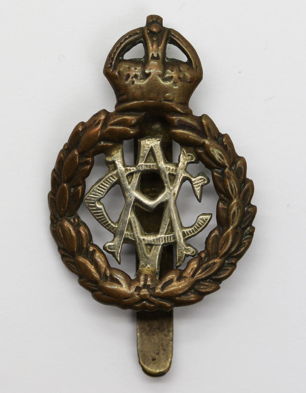 Army Veterinary Corps (A.V.C.) Cap Badge - King's Crown