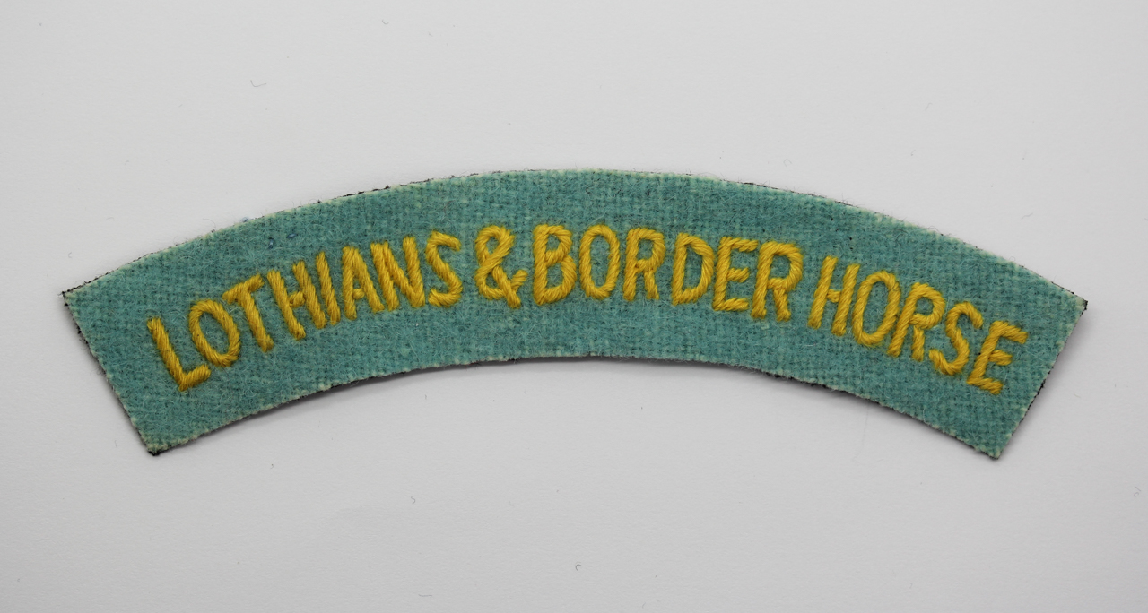 Lothians & Border Horse Yeomanry (LOTHIANS & BORDER HORSE) Cloth Shoulder Title