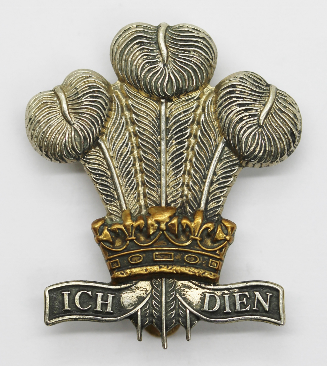 Royal Regiment of Wales Bi-metal Cap Badge
