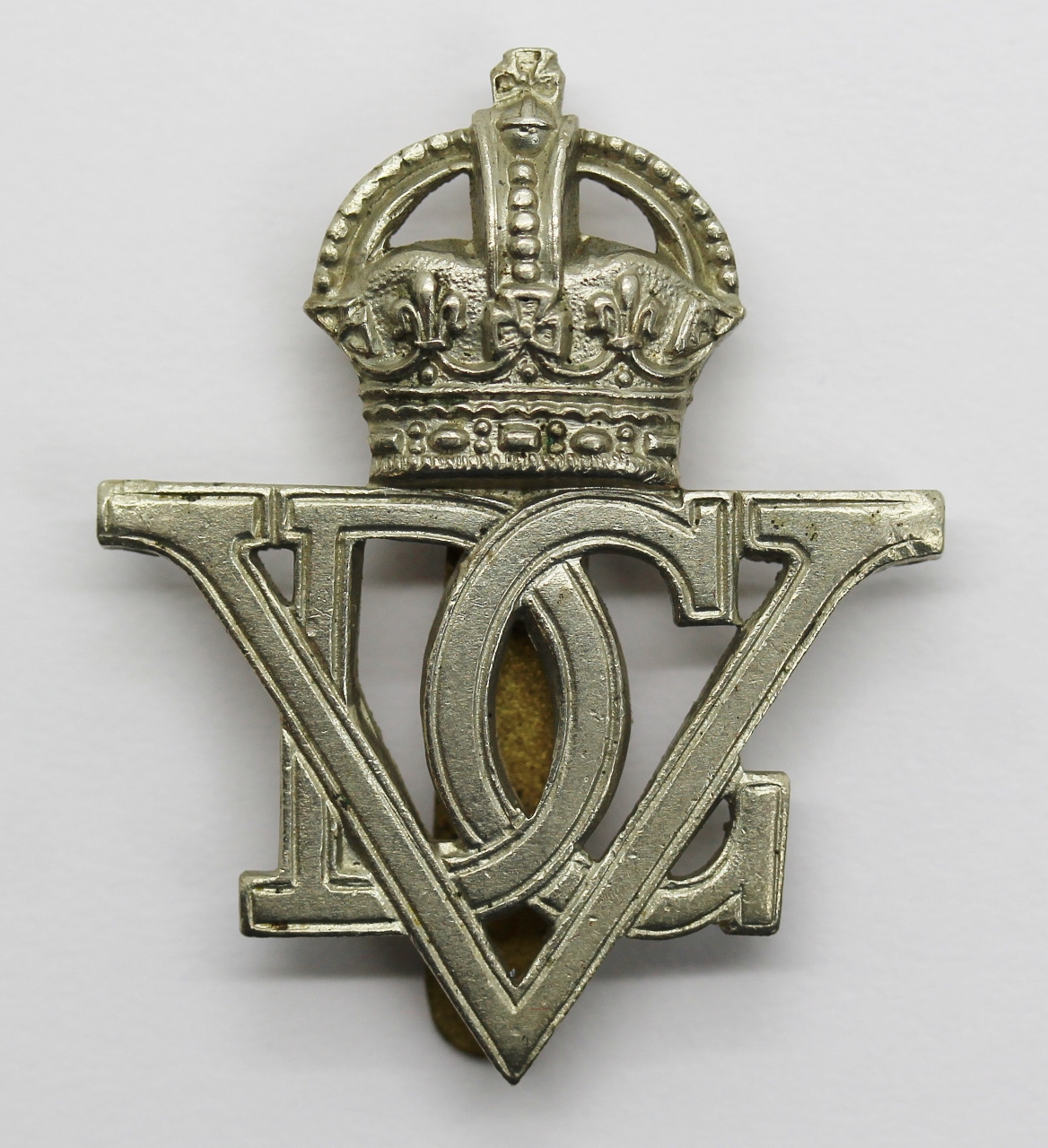 5th Royal Inniskilling Dragoon Guards Cap Badge - King's Crown