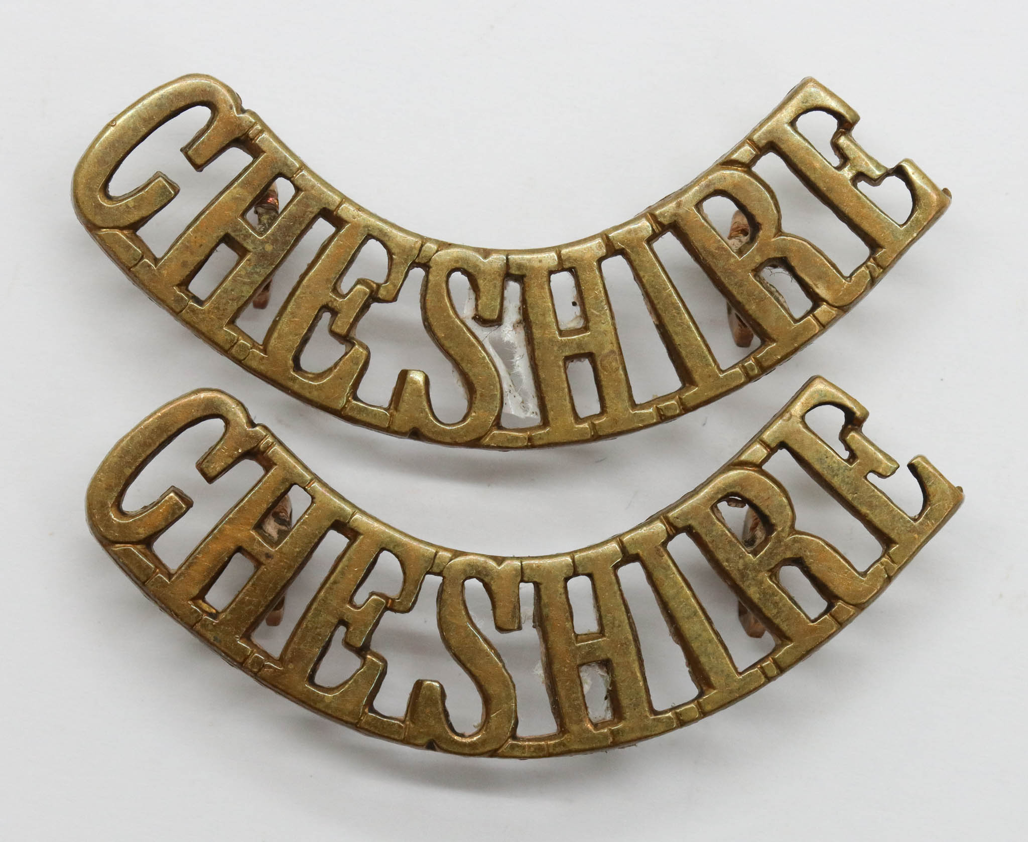 Pair of Cheshire Regiment (CHESHIRE) Shoulder Titles