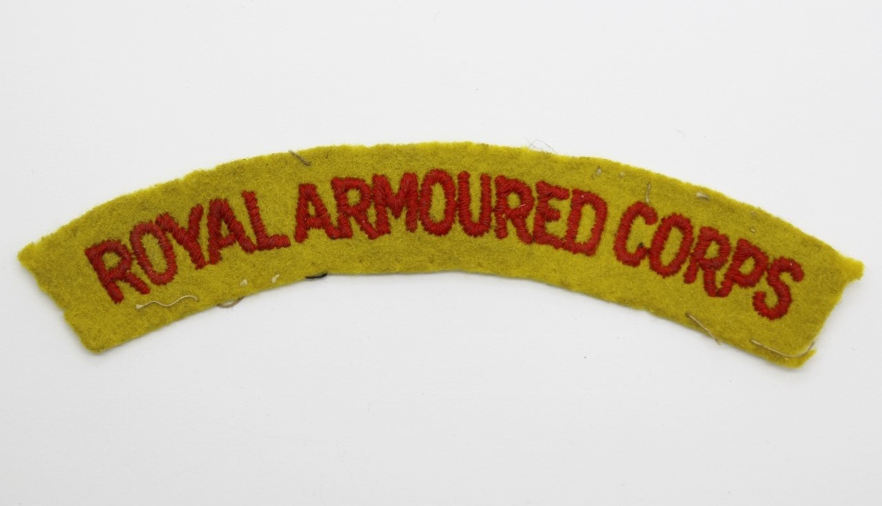 WW2 Royal Armoured Corps Cloth Shoulder Title