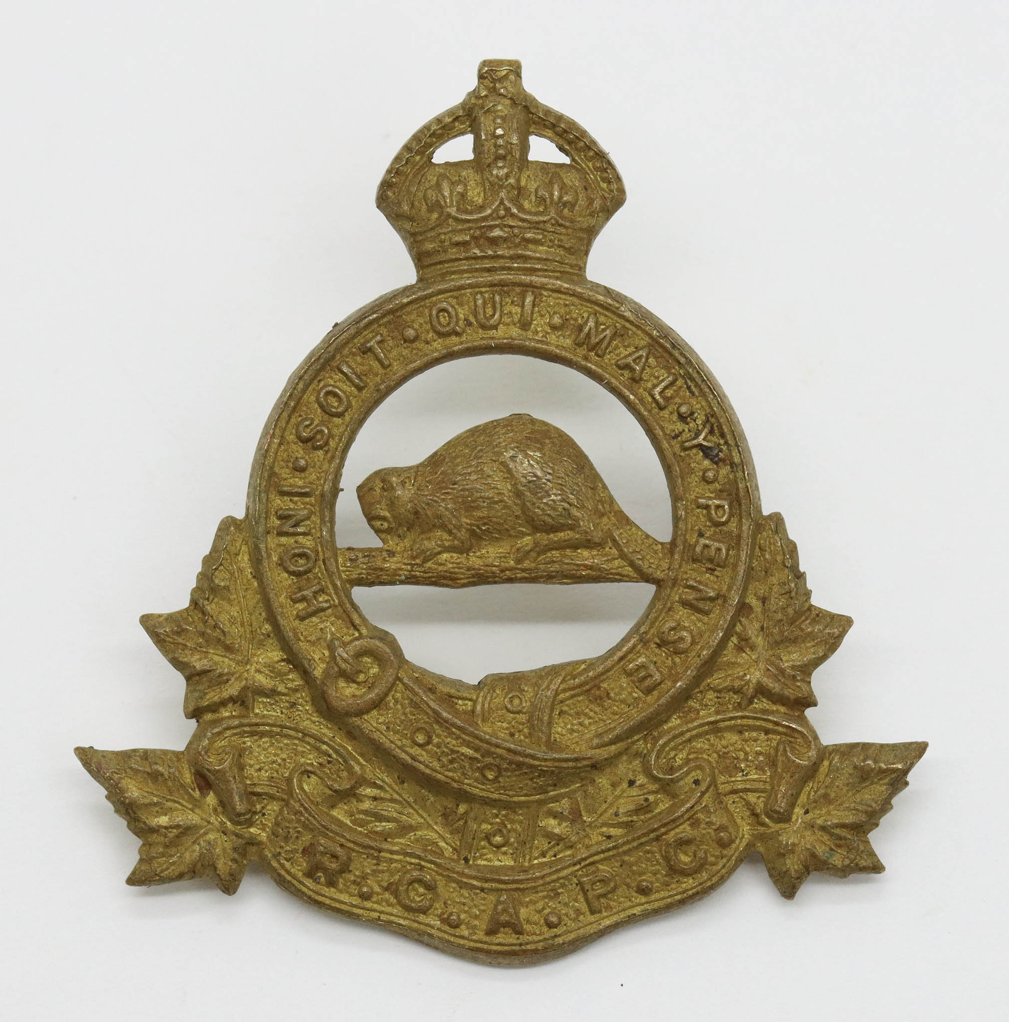 Royal Canadian Army Pay Corps (R.C.A.P.C.) Cap Badge - King's Crown