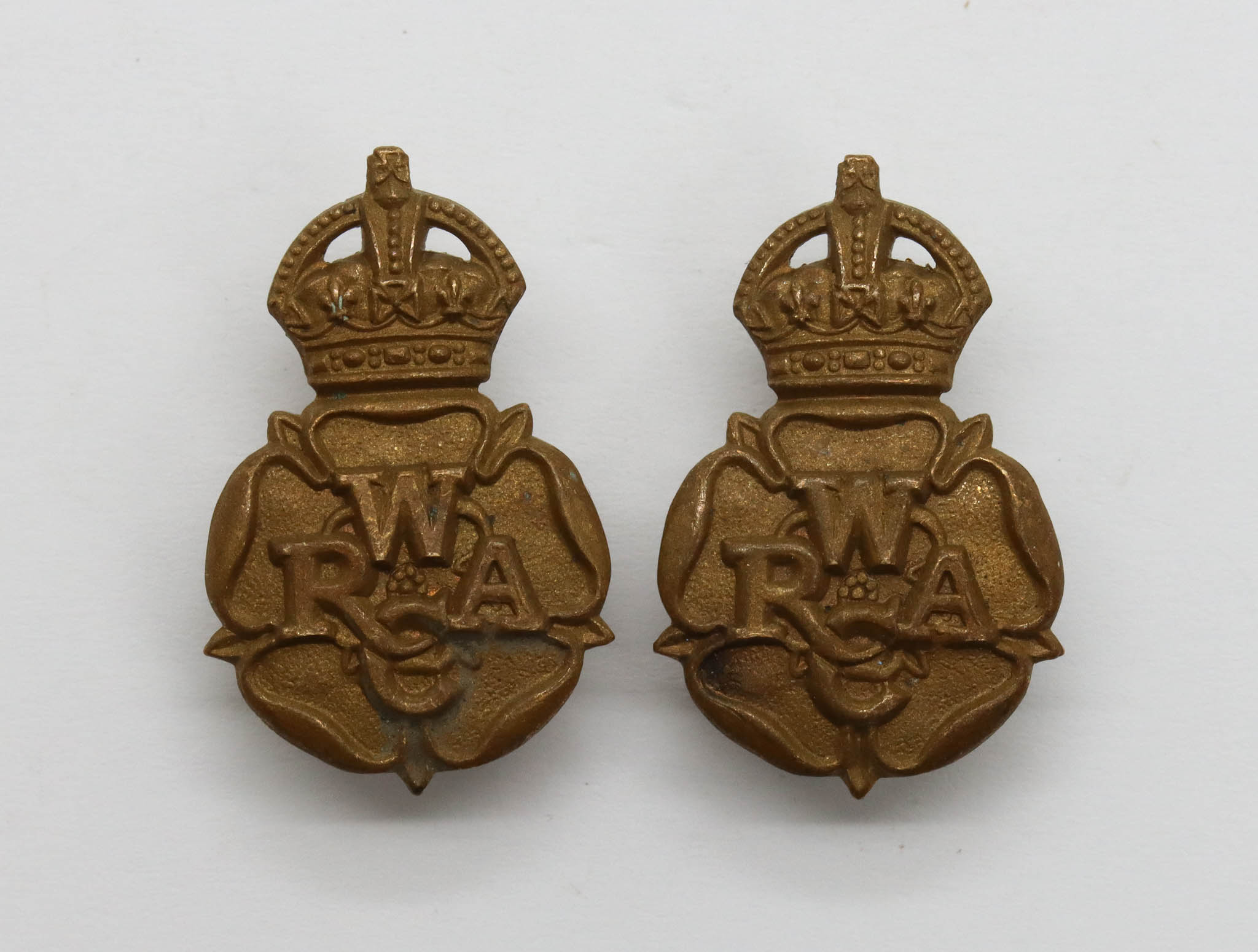 Pair of Women's Royal Army Corps (W.R.A.C.) Collar Badges - King's Crown