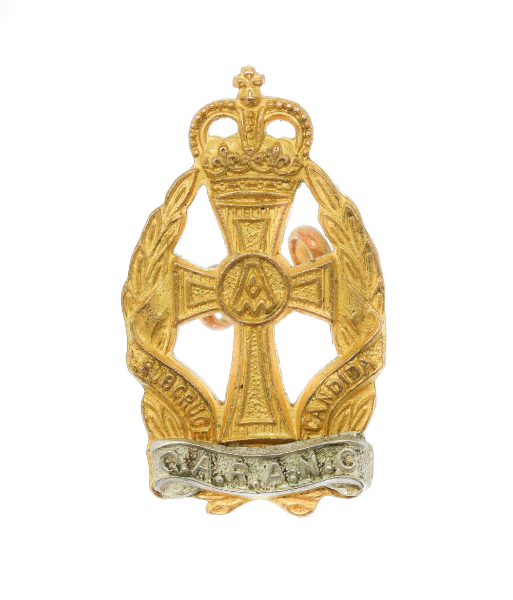 Queen Alexandra's Royal Army Nursing Corps (Q.A.R.A.N.C.) Officer's Collar Badge - Queen's Crown
