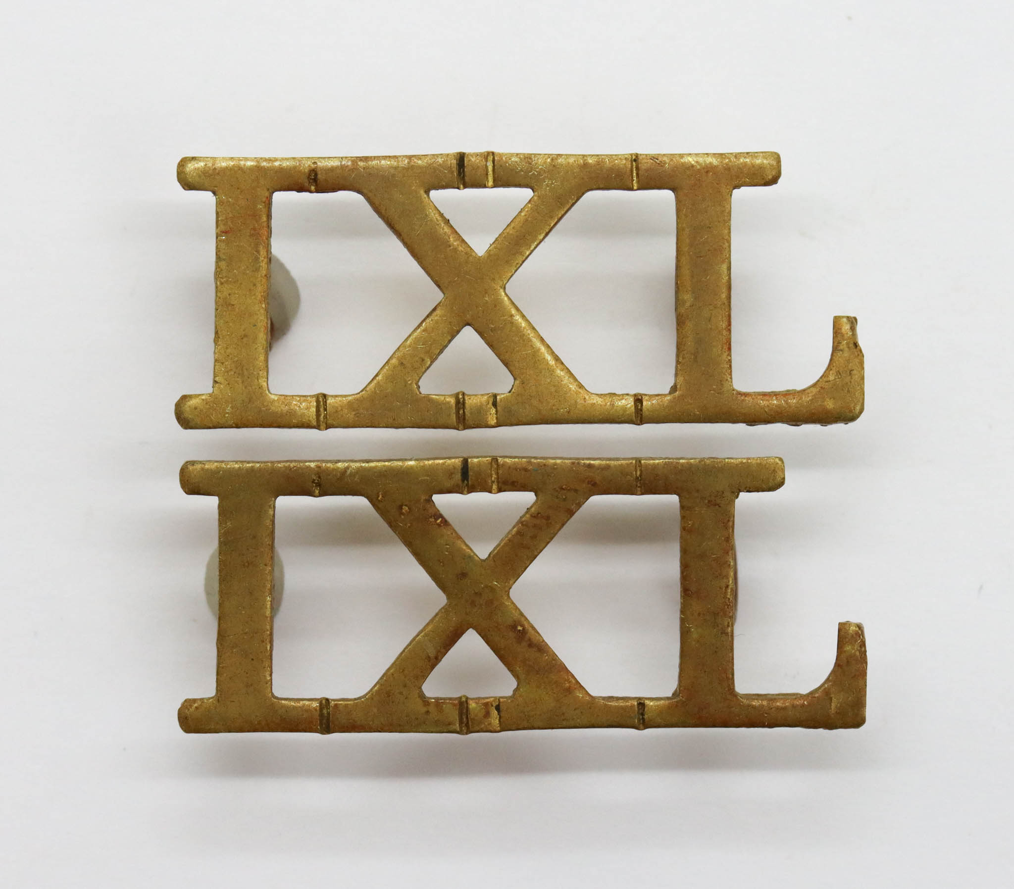 Pair of 9th Lancers (IXL) Shoulder Titles
