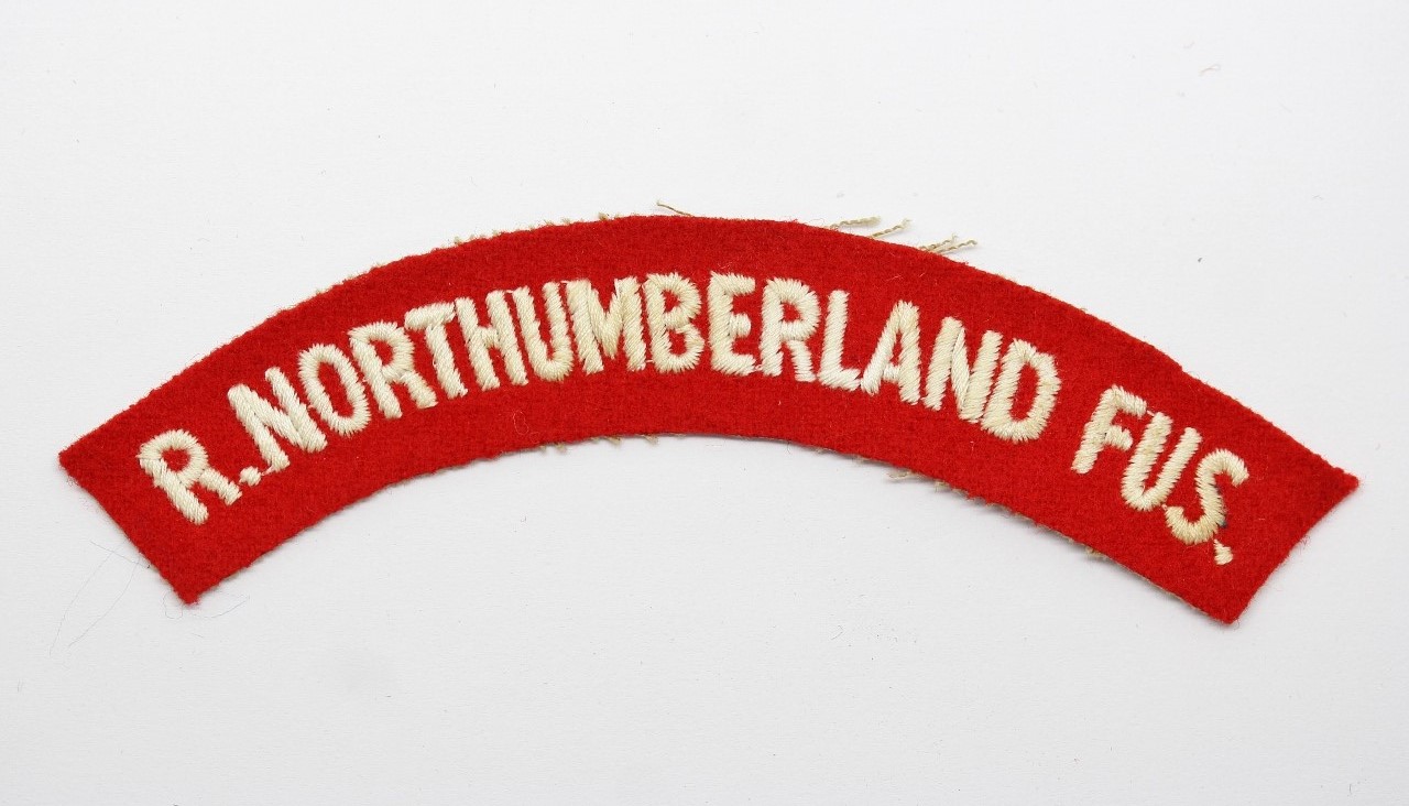Royal Northumberlsnd Fusiliers (R.NORTHUMBERLAND FUS) Cloth Shoulder Title
