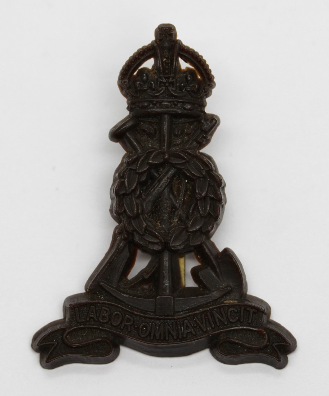 Pioneer Corps WW2 Plastic Economy Cap Badge