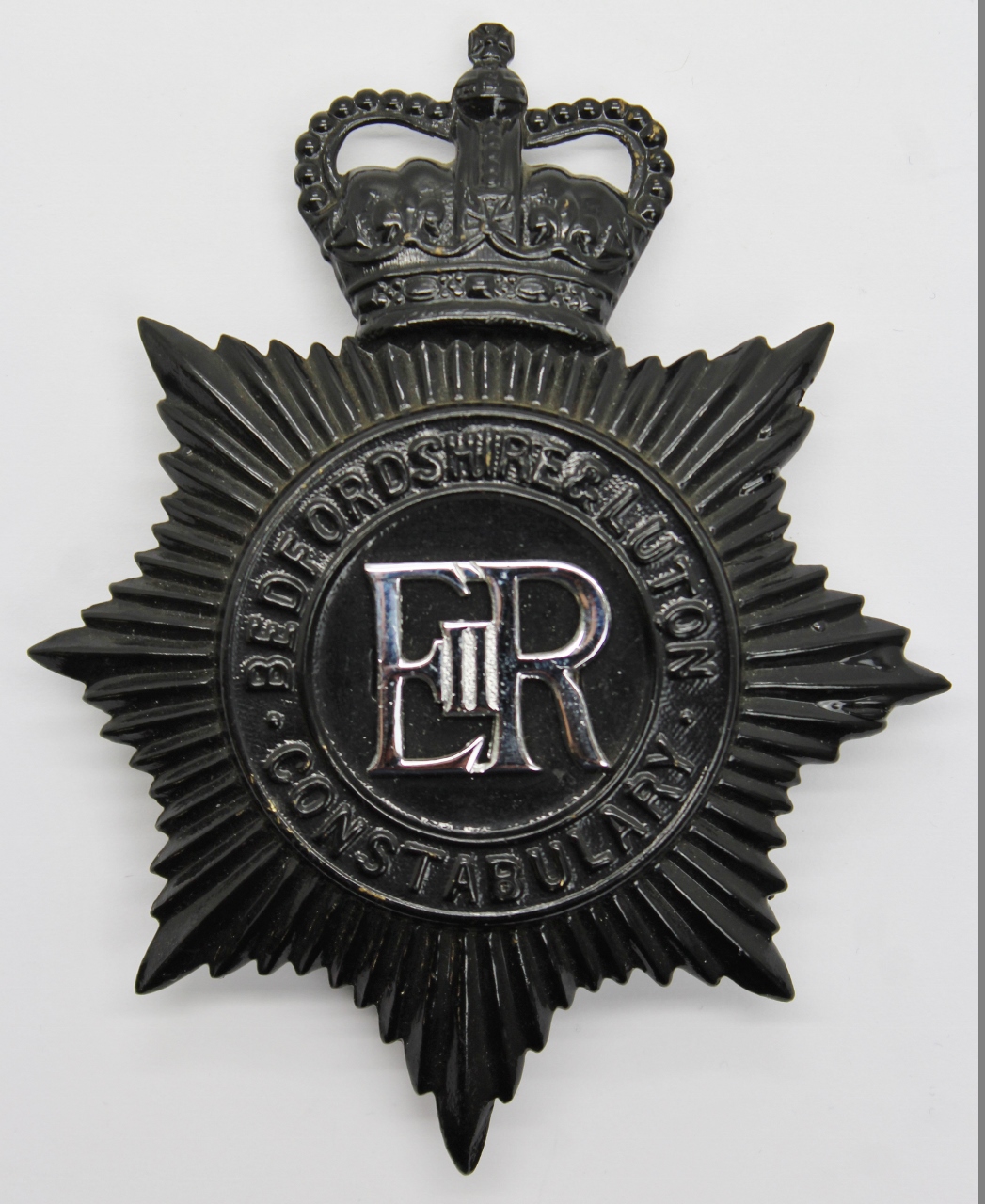 Bedfordshire & Luton Constabulary Night Helmet Plate - Queens Crown
