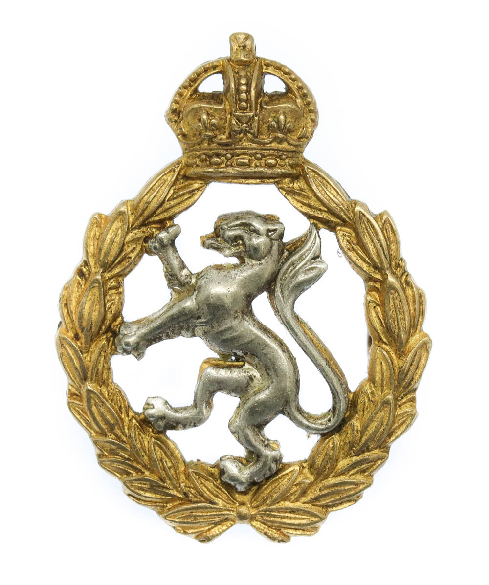 Women's Royal Army Corps (W.R.A.C.) Officer's Cap Badge - King's Crown