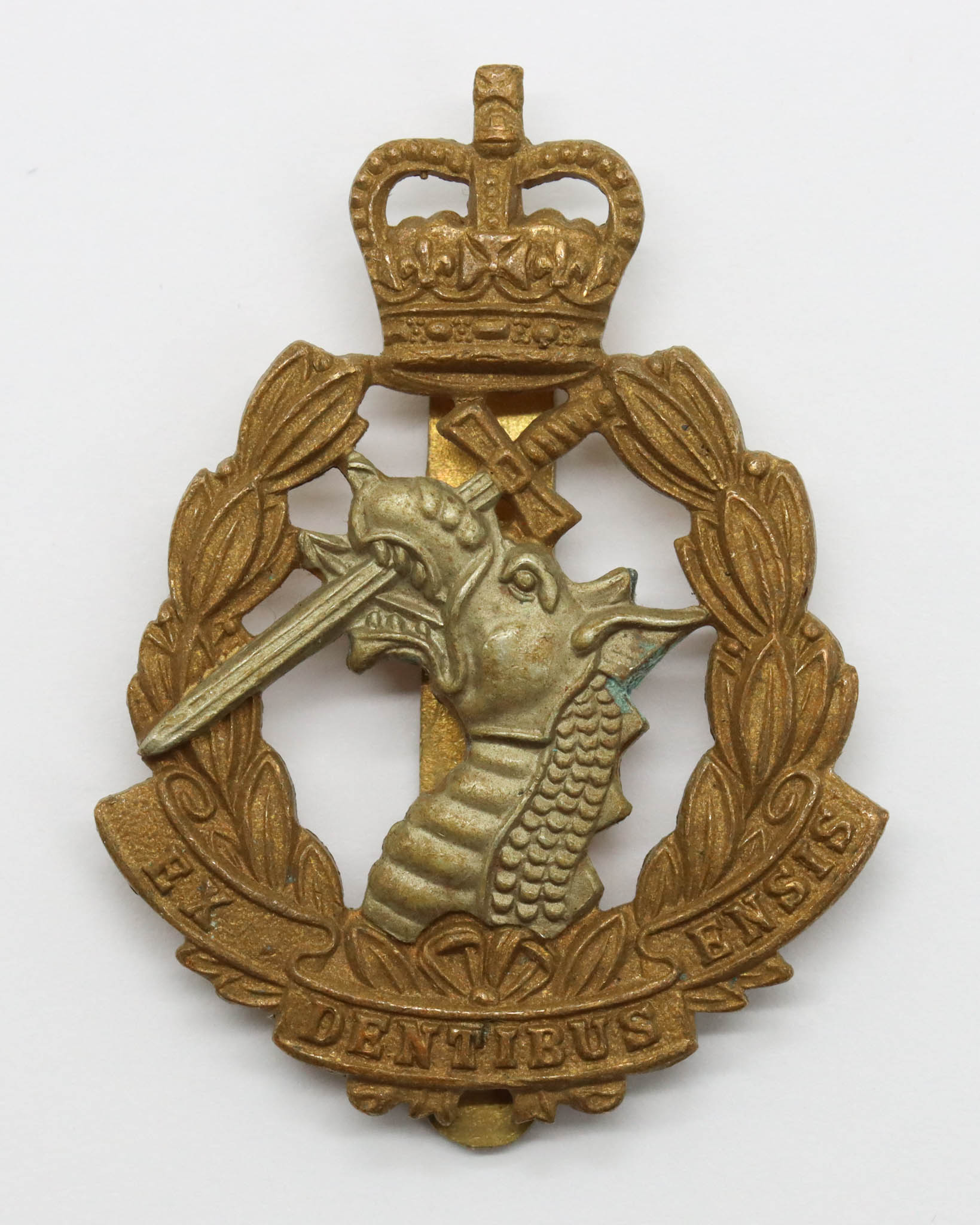 Royal Army Dental Corps (R.A.D.C.) Cap Badge - Queen's Crown