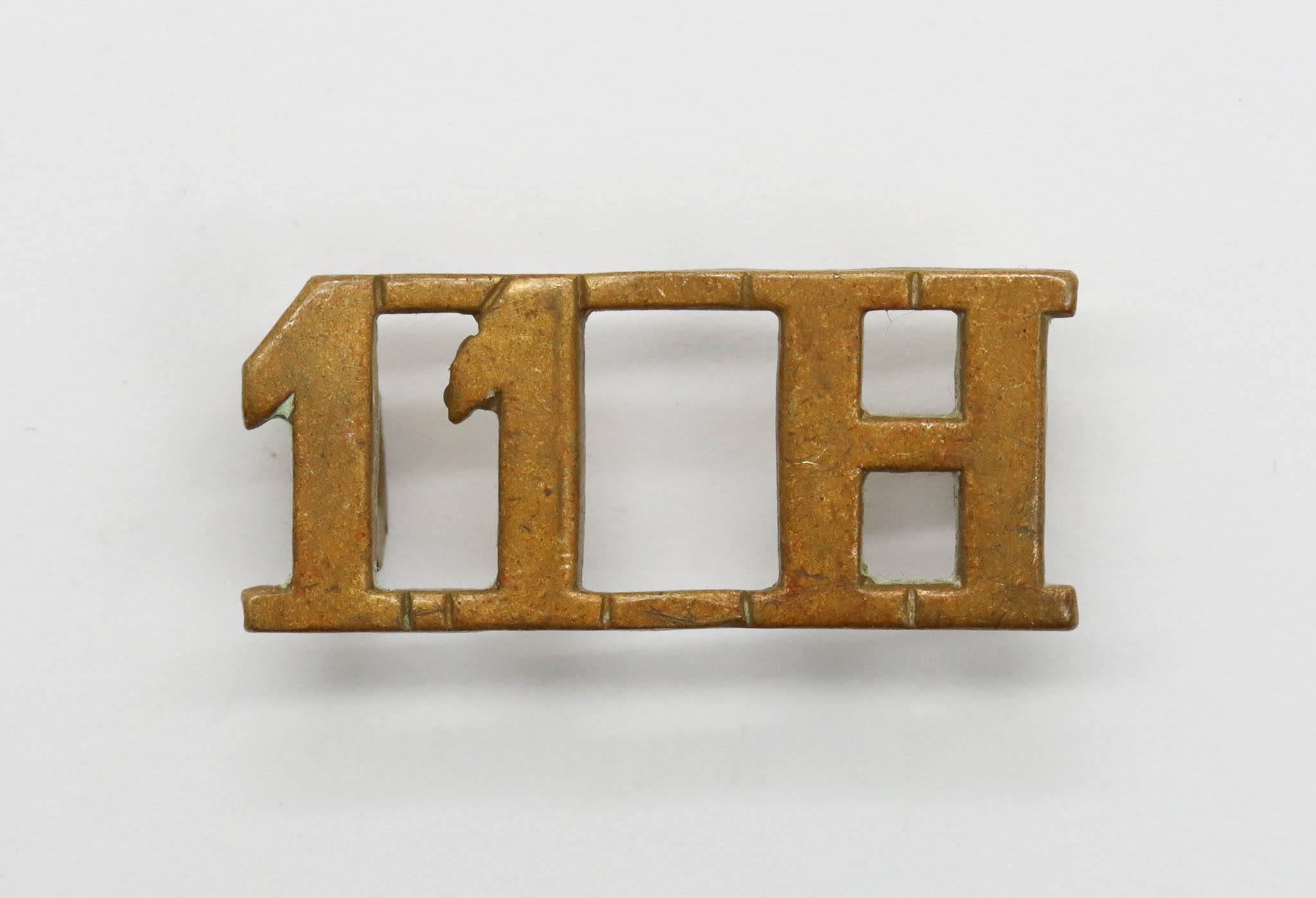 11th Hussars (11H) Shoulder Title