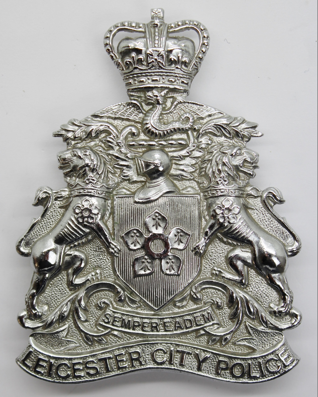 Leicester City Police Helmet Plate - Queen's Crown