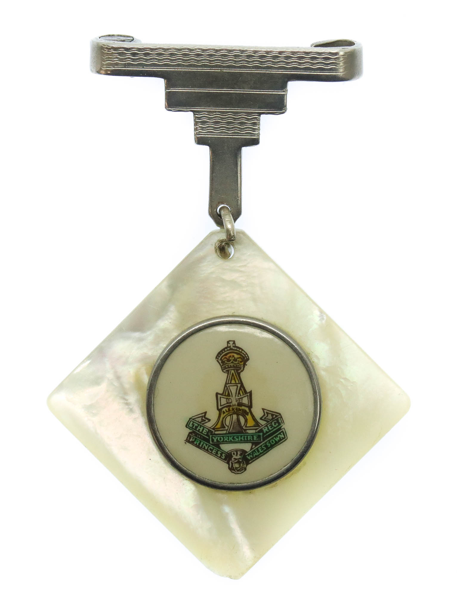Yorkshire Regiment (Green Howards) Mother of Pearl Pendant Sweetheart Brooch