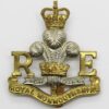 Royal Monmouthshire Royal Engineers Bi-Metal Cap Badge - Queen's Crown