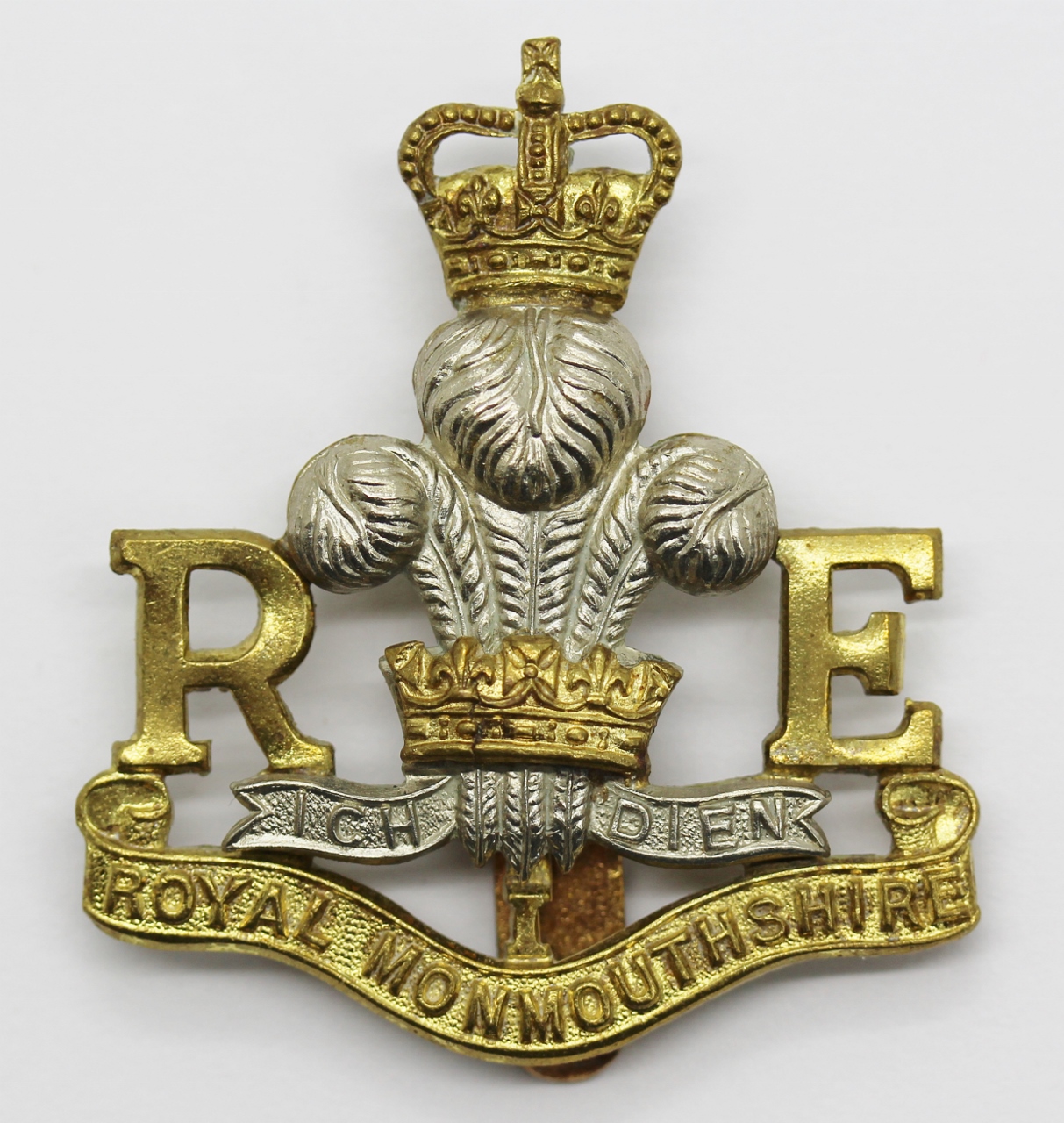 Royal Monmouthshire Royal Engineers Bi-Metal Cap Badge - Queen's Crown