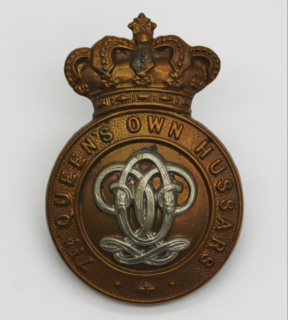 Victorian 7th Queen's Own Hussars Cap Badge