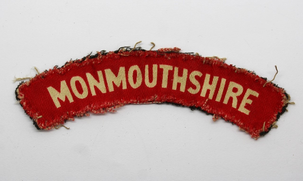 WW2 Monmouthshire Regiment (MONMOUTHSHIRE) Printed Shoulder Title