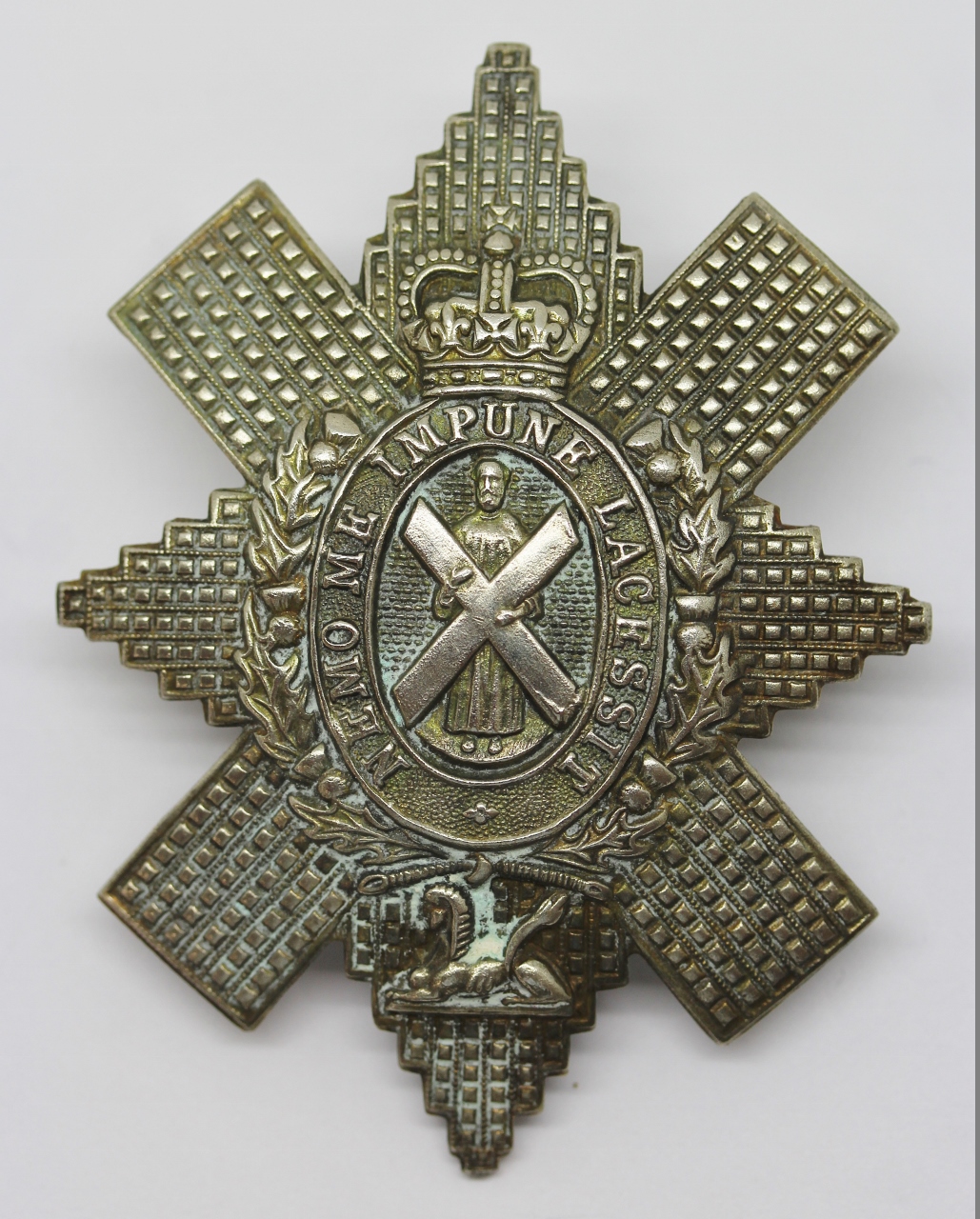 Black Watch (Royal Highlanders) Cap Badge - Queen's Crown