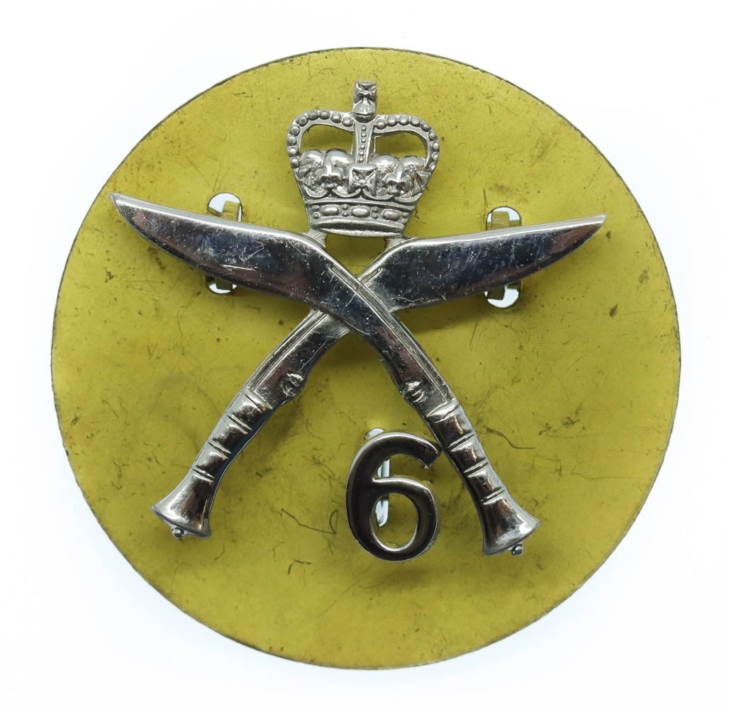 6th Gurkha Rifles Chrome Cap Badge - Queen's Crown