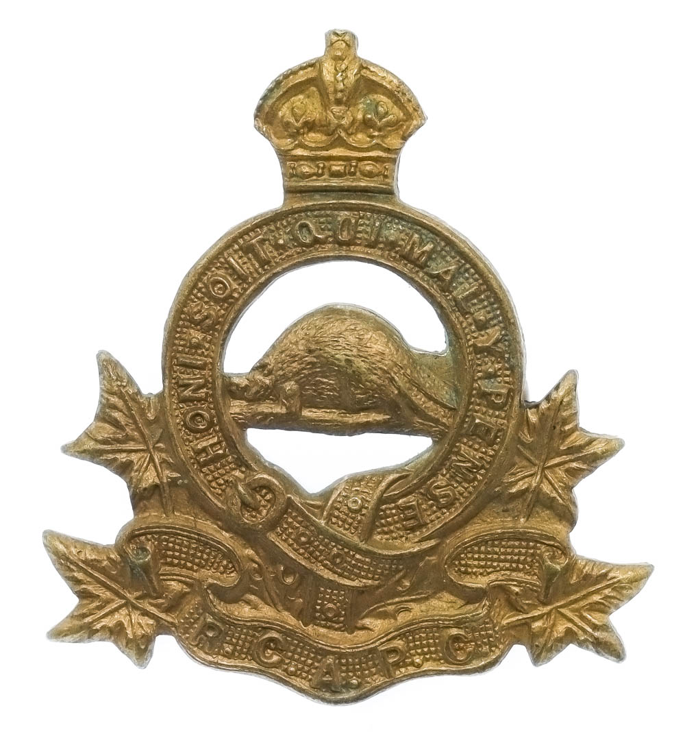 Royal  Canadian Army Pay Corps (R.C.A.P.C.) Collar Badge - King's Crown