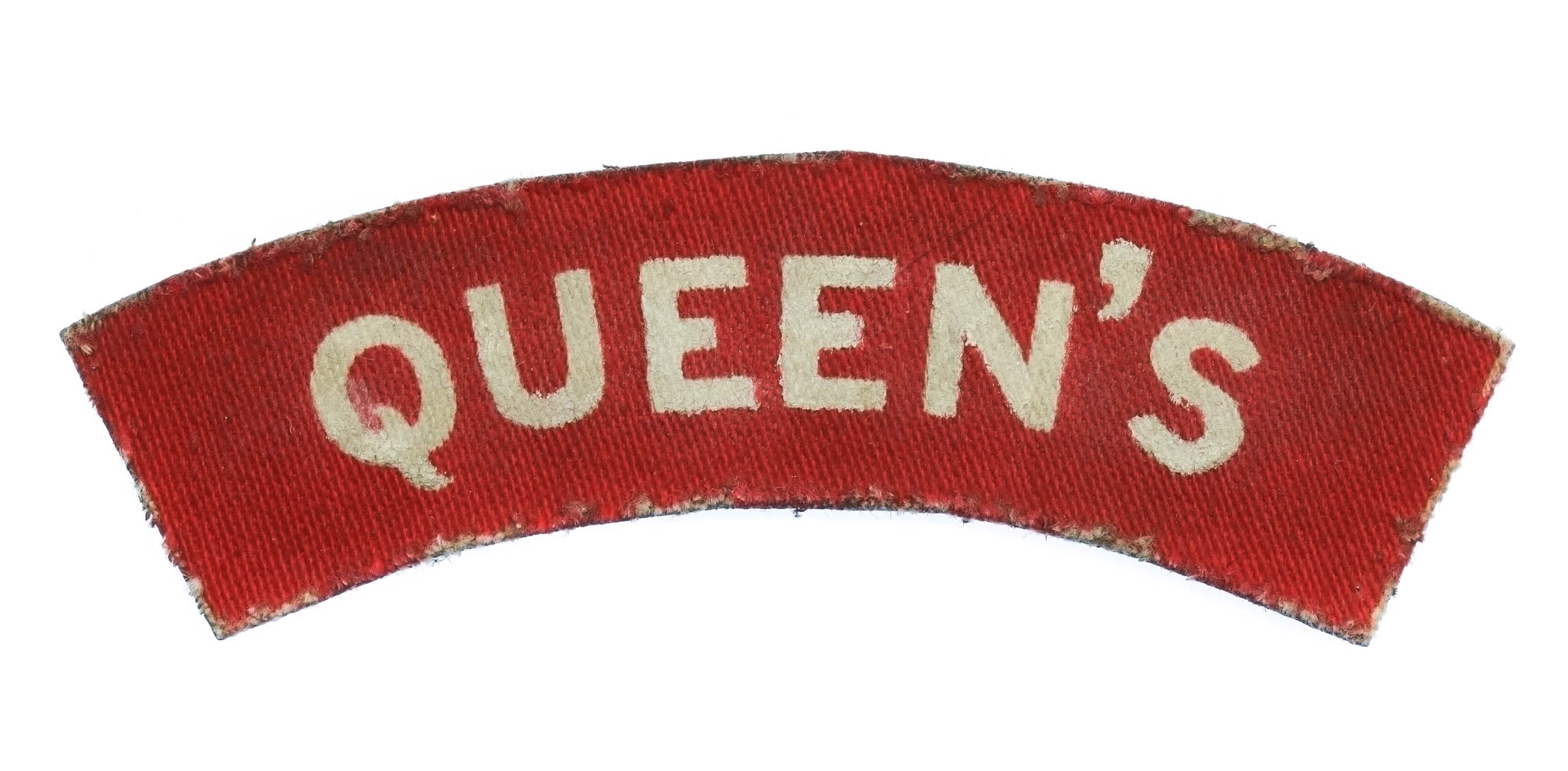 Queen's Royal West Surrey Regiment (QUEEN'S) WW2 Painted Shoulder Title