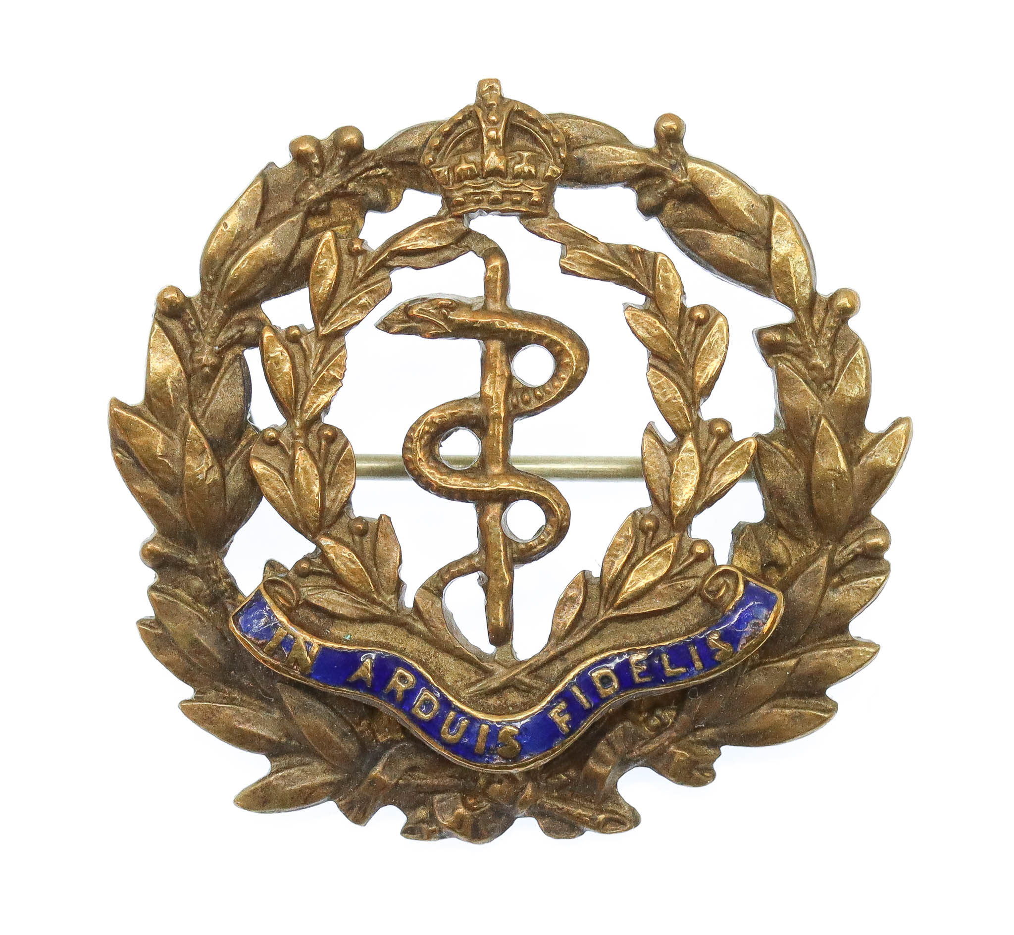Royal Army Medical Corps (R.A.M.C.) Brass & Enamel Wreath Sweetheart Brooch