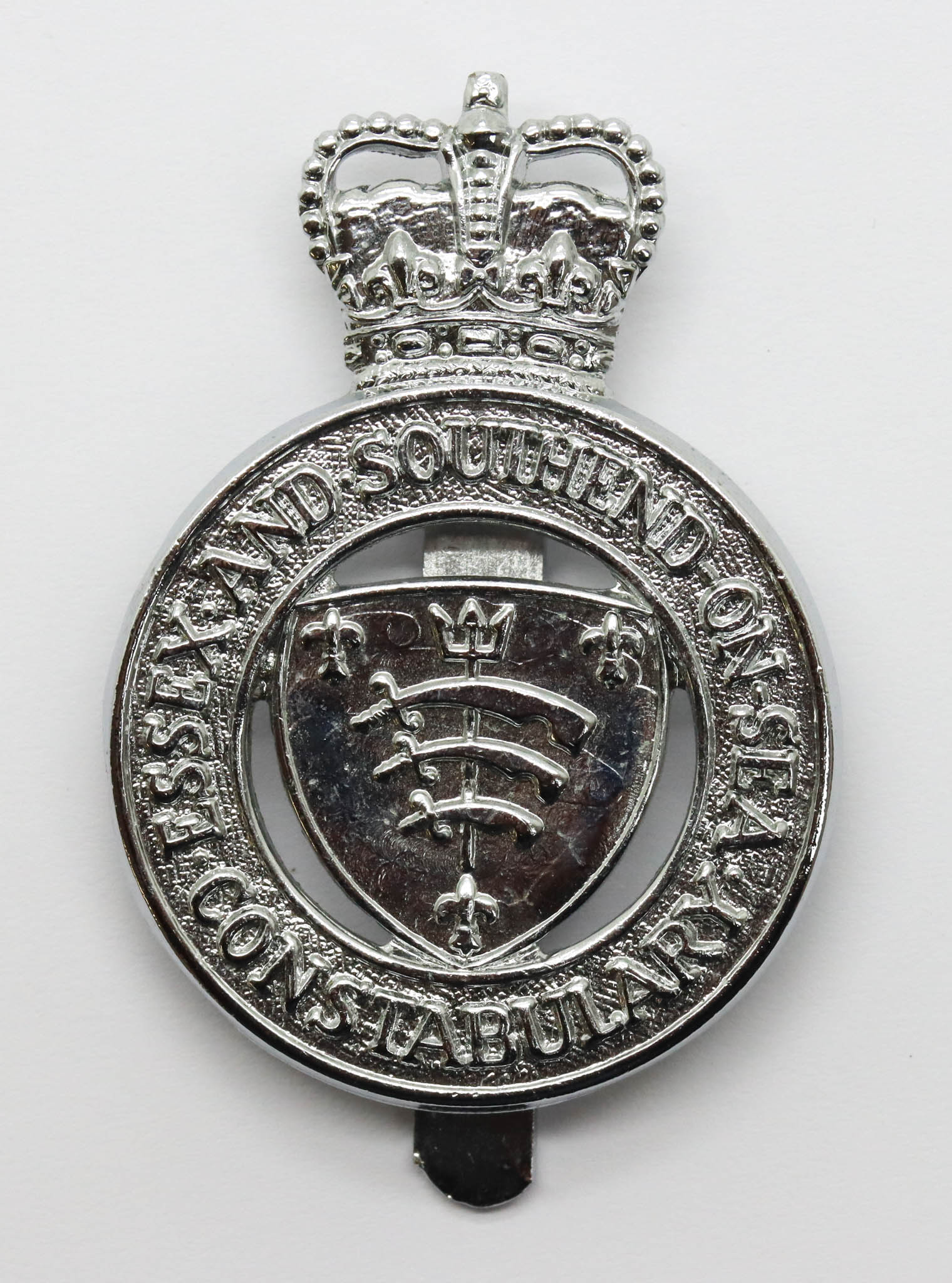 Essex and Southend-on-Sea Constabulary Cap Badge - Queen's Crown