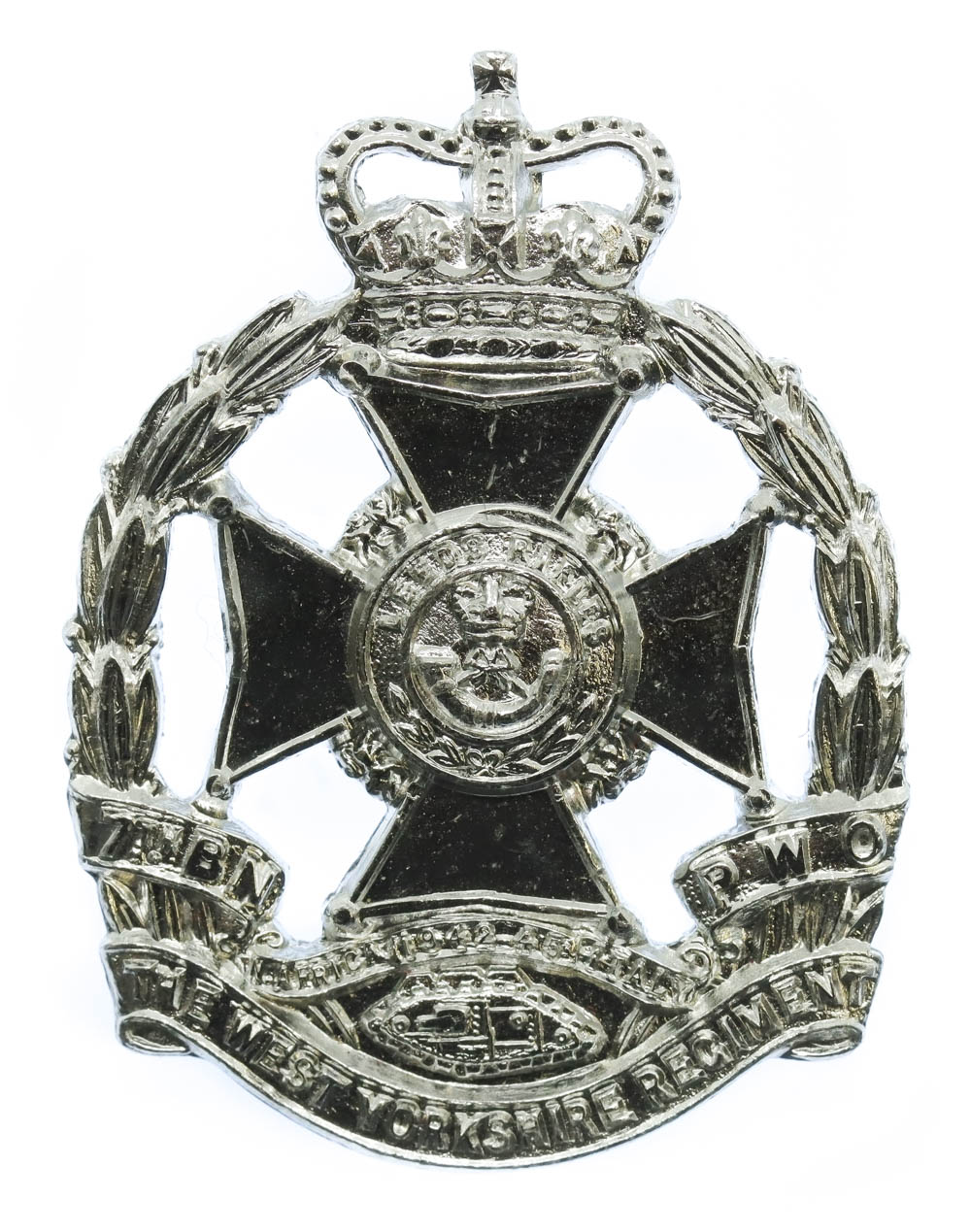7th Battalion P.W.O. West Yorkshire Regiment (Leeds Rifles) Anodised (Staybrite) Cap Badge (with Tank)
