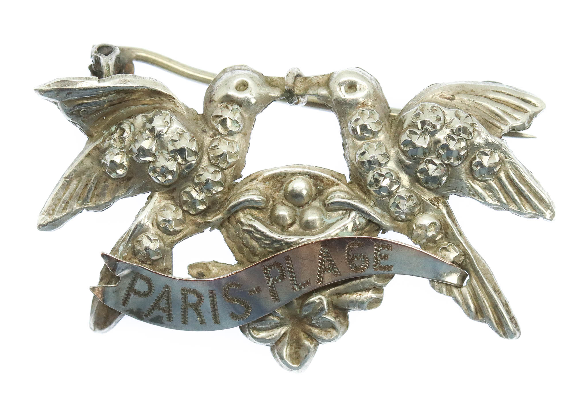 WWI Paris - Plage Sweetheart Brooch