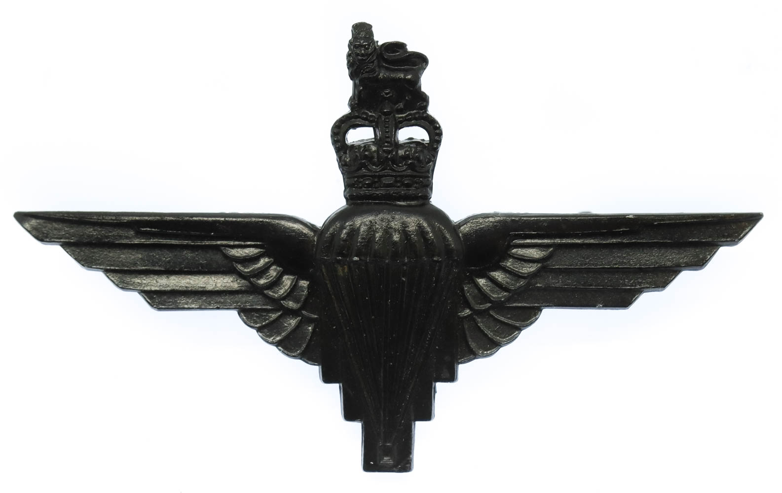 Parachute Regiment Black Anodised (Staybrite) Cap Badge